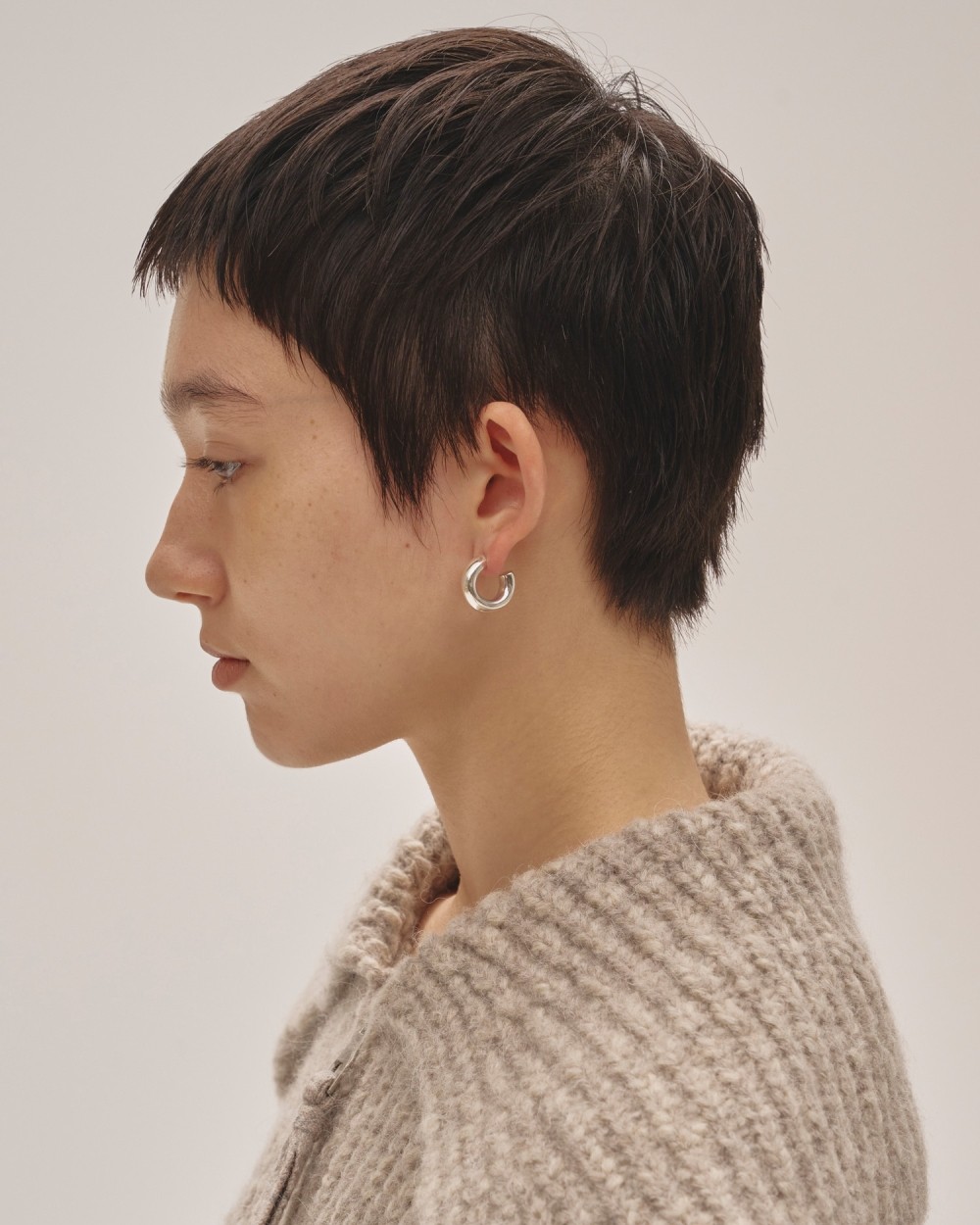 Middle Hoop Pierce (Silver925)