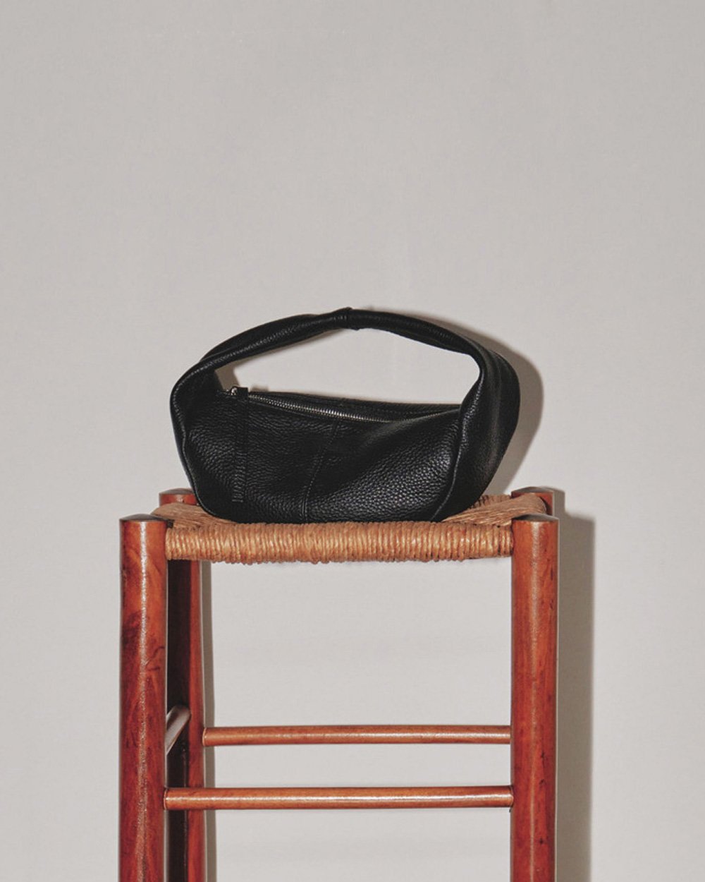 〈美品〉 todayful / Leather Wrap Bag ブラック 楽天市場】【即納】トゥデイフル TODAYFUL Leather Wrap Bag