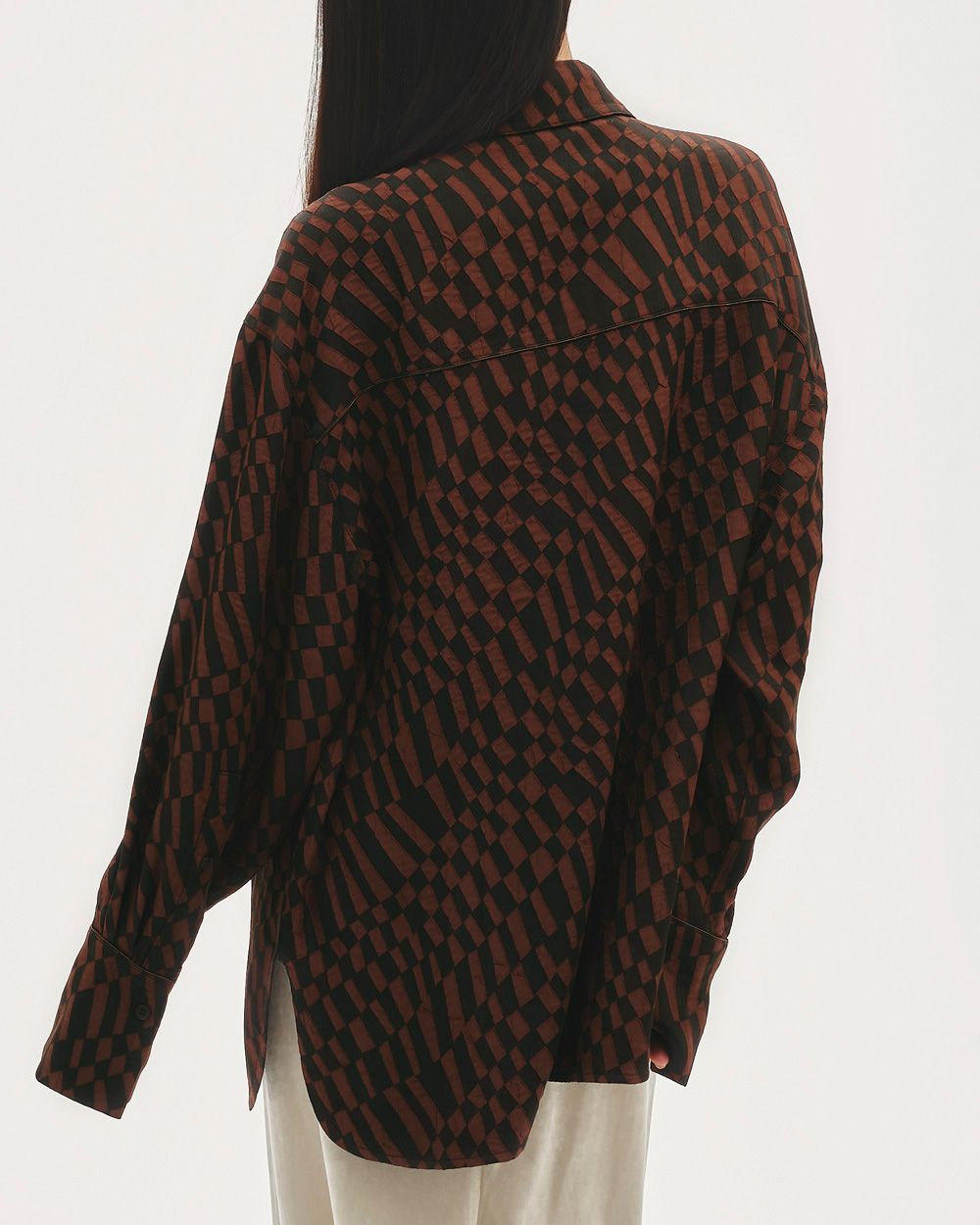 Geometric Over Shirts Geometric Over Shirts,ジオメトリックオーバーシャツ,12520407,シャツ,柄シャツ,ジオメトリックシャツ,オーバーシャツ,長袖シャツ,todayful,トゥデイフル,lifes,ライフズ,25aw,吉田怜香