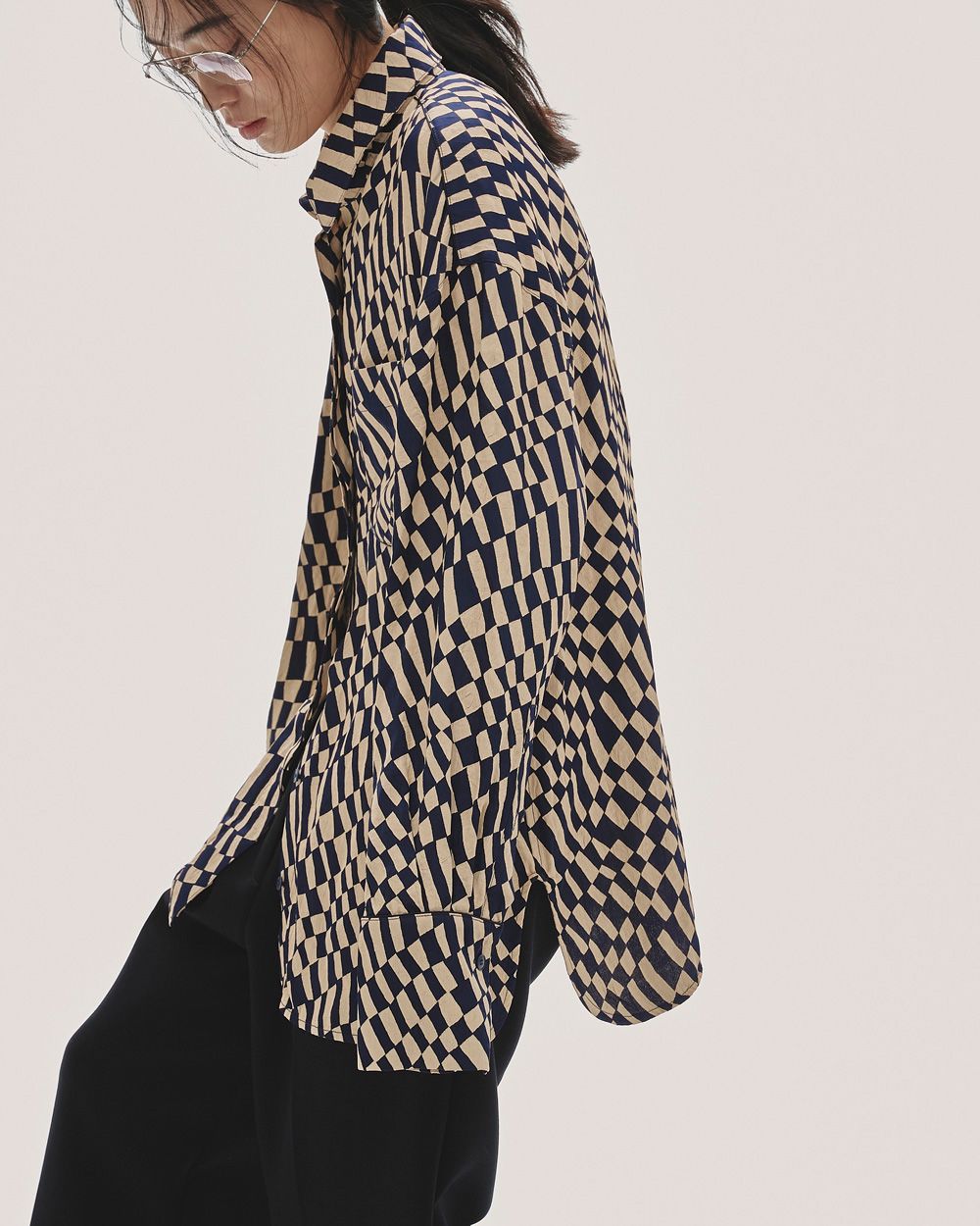 Geometric Over Shirts Geometric Over Shirts,ジオメトリックオーバーシャツ,12520407,シャツ,柄シャツ,ジオメトリックシャツ,オーバーシャツ,長袖シャツ,todayful,トゥデイフル,lifes,ライフズ,25aw,吉田怜香