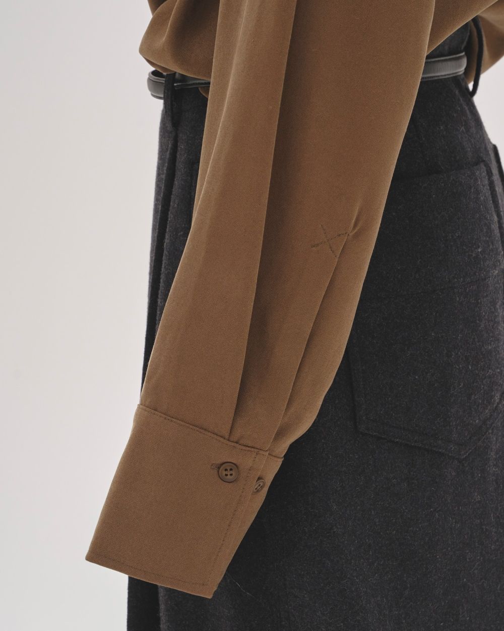 美品 todayful Peachskin Turtle Blouse ブラウン TODAYFUL(トゥデイフル) / Life's online store（ライフズ