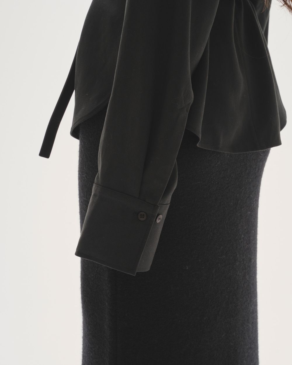 Peachskin Turtle Blouse Peachskin Turtle Blouse,ビーチスキンタートルブラウス,12520414,シャツ,ブラウス,ピーチスキン,タートルブラウス,todayful,トゥデイフル,lifes,吉田怜香,25aw,25winter