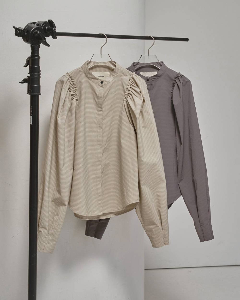 Puffshoulder Check Blouse Puffshoulder Check Blouse,パフショルダーチェックブラウス,12520417,シャツ,ブラウス,パフショルダー,チェックブラウス,トップス,todayful,トゥデイフル,lifes,ライフズ,25aw,吉田怜香