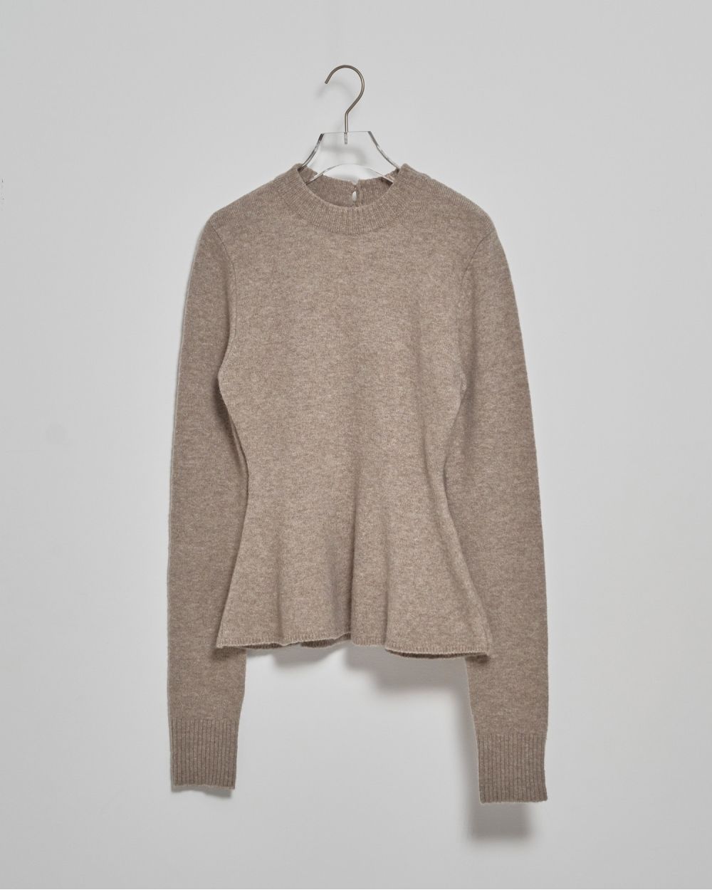 Puffy Peplum Knit Puffy Peplum Knit,パフペプラムニット,12520521,ニット,パフ,ペプラムニット,ニットトップス,todayful,トゥデイフル,lifes,吉田怜香,25aw,25winter