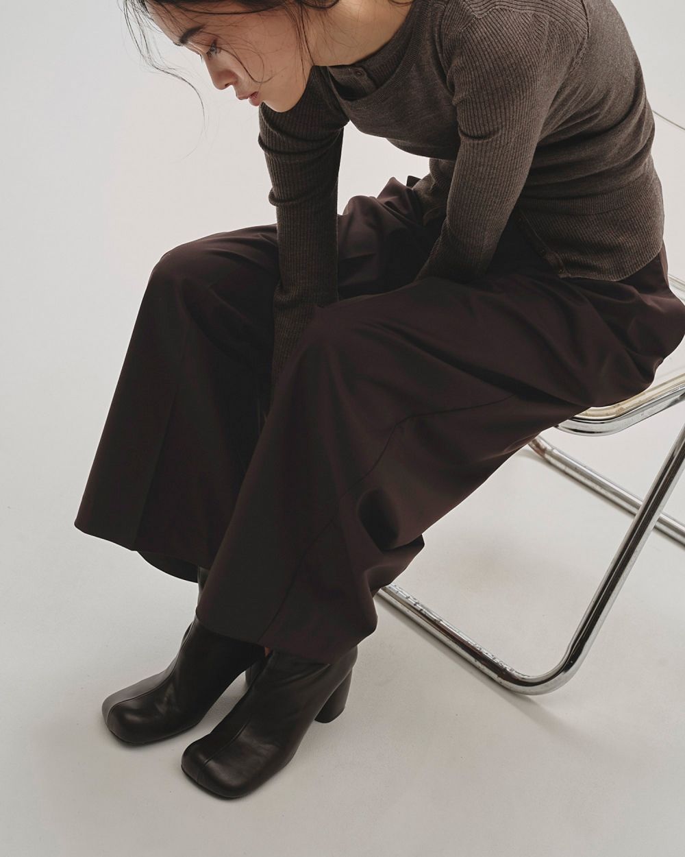 Lightweight Tuck Trousers Lightweight Tuck Trousers,ライトウエストタックトラウザーズ,12520704,パンツ,ボトムス,トラウザーズ,タックパンツ,ボンタン,ワイドパンツ,todayful,トゥデイフル,lifes,ライフズ,25aw,吉田怜香