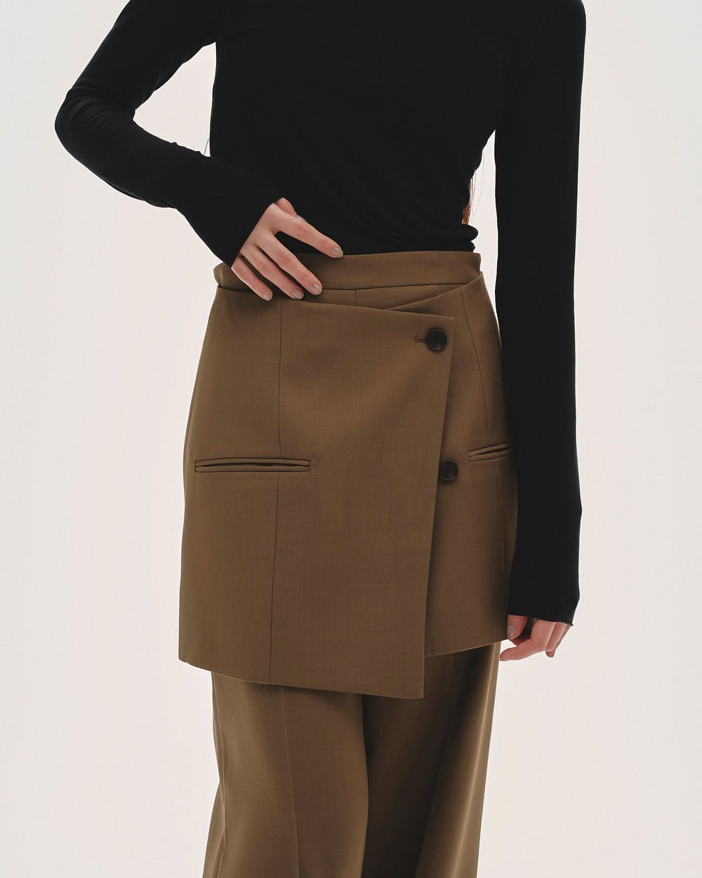 Layered Twill Trousers Layered Twill Trousers,レイヤードツイルトラウザーズ,12520714,パンツ,ボトムス,トラウザーズ,レイヤードパンツ,ラップスカートパンツ,セットパンツ,2wayパンツ,2wayボトムス,2wayトラウザーズ,todayful,トゥデイフル,lifes,ライフズ,25aw,吉田怜香