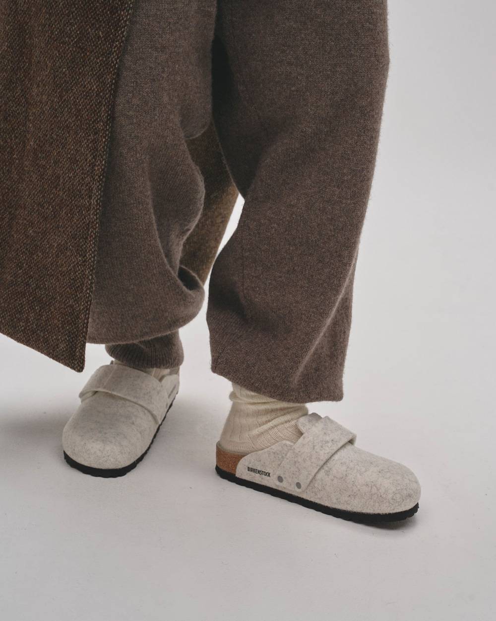 Cashmere Easy Pants Cashmere Easy Pants,カシミヤイージーパンツ,12520718,パンツ,ボトムス,ニットパンツ,カシミヤ,イージーパンツ,ラフパンツ,セットアップ,todayful,トゥデイフル,lifes,ライフズ,25aw,吉田怜香