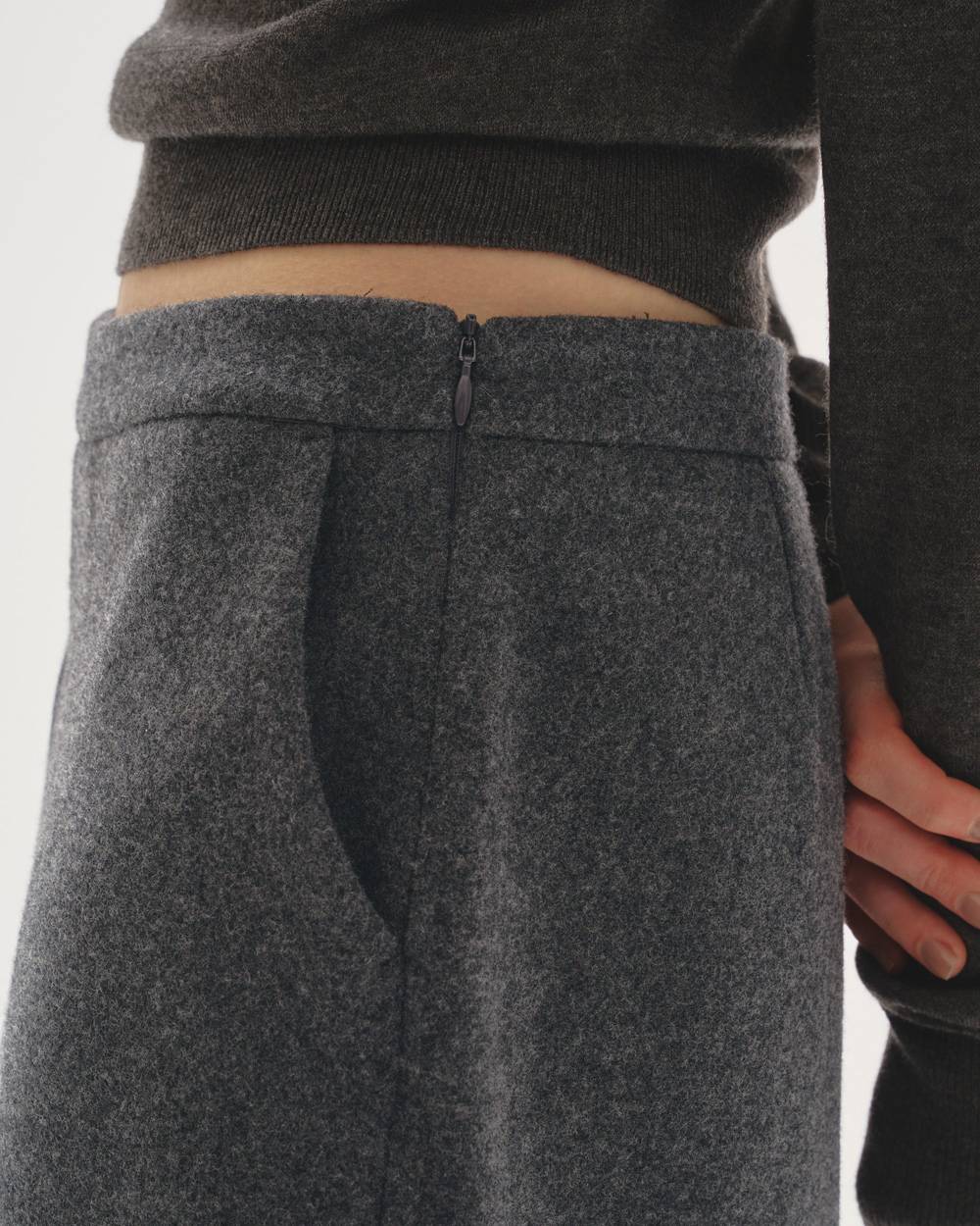 Box Wool Shortpants Box Wool Shortpants,ボックスウールショートパンツ,12520725,パンツ,ボトムス,ショートパンツ,ウールパンツ,todayful,トゥデイフル,lifes,ライフズ,25aw,吉田怜香