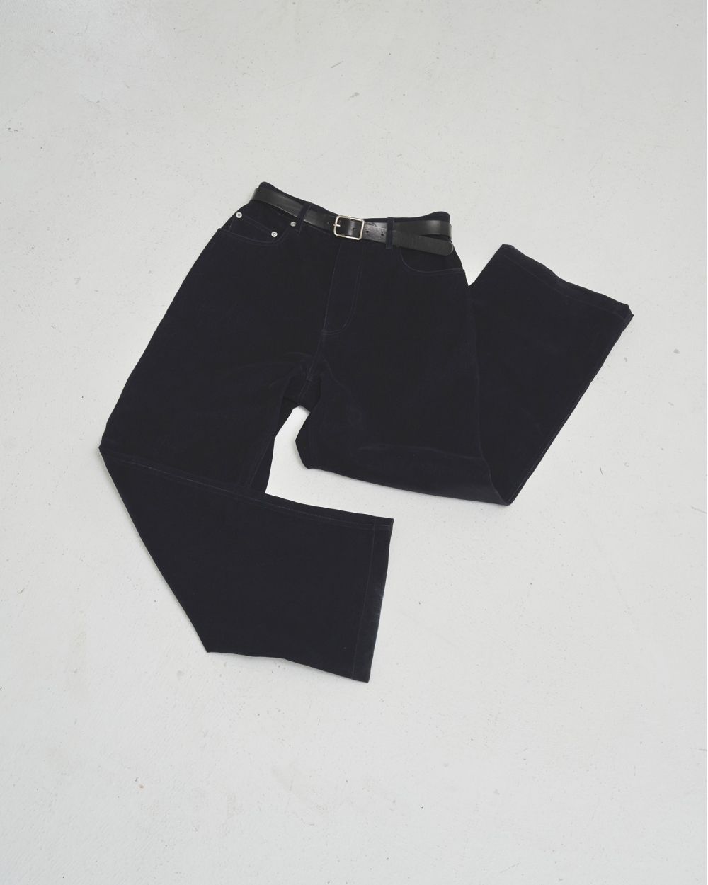 Flocky Highwaist Pants Flocky Highwaist Pants,フロッキーハイウエストパンツ,12520726,パンツ,ボトムス,トラウザーズ,ハイウエストパンツ,フロッキーパンツ,フロッキー,todayful,トゥデイフル,lifes,吉田怜香,25aw,25winter