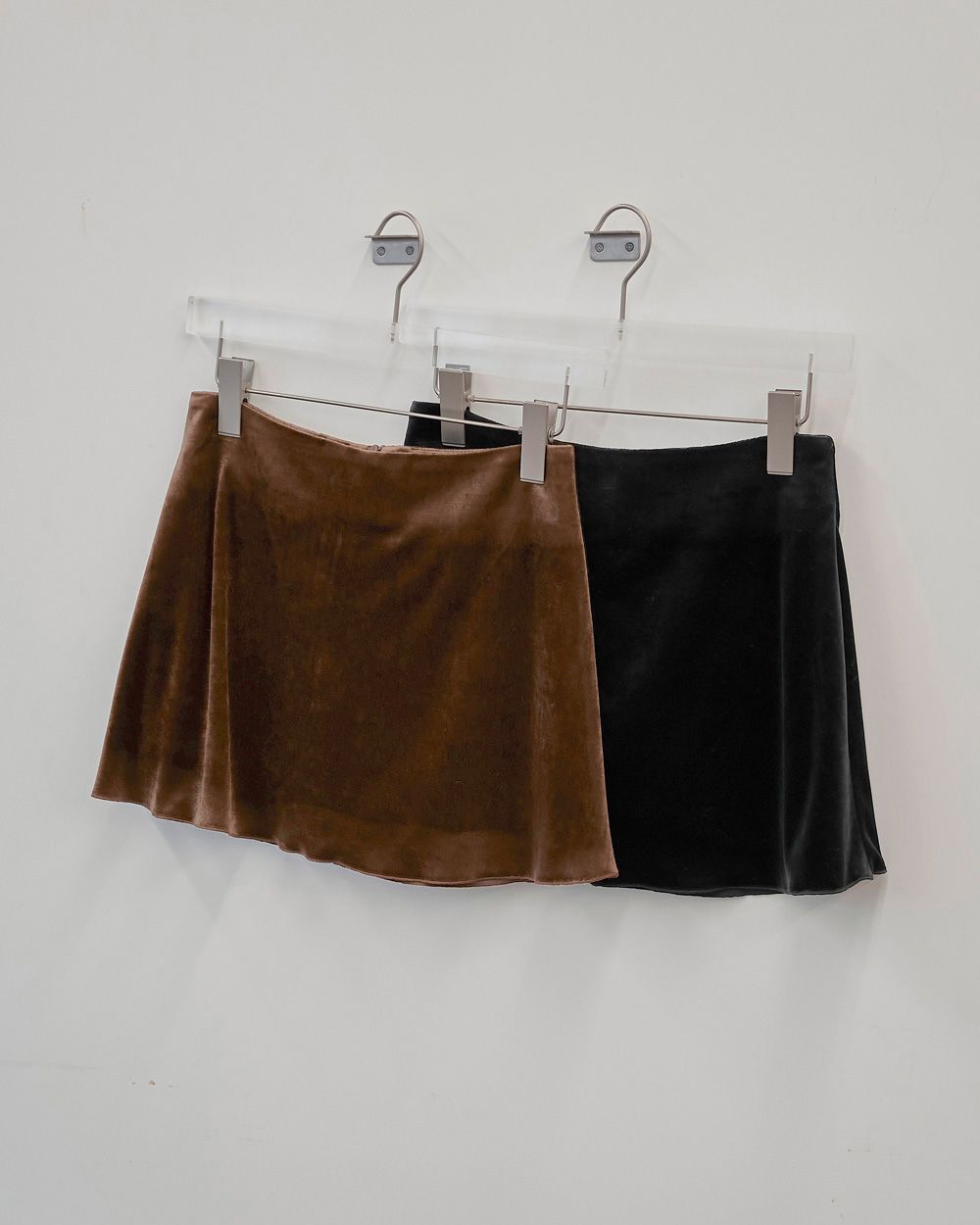 Velour Square Skirt Velour Square Skirt,べロアスクエアスカート,12520804,べロアスクエアスカート,スクエアスカート,スカート,ショートスカート,todayful,トゥデイフル,lifes,ライフズ,25aw,吉田怜香