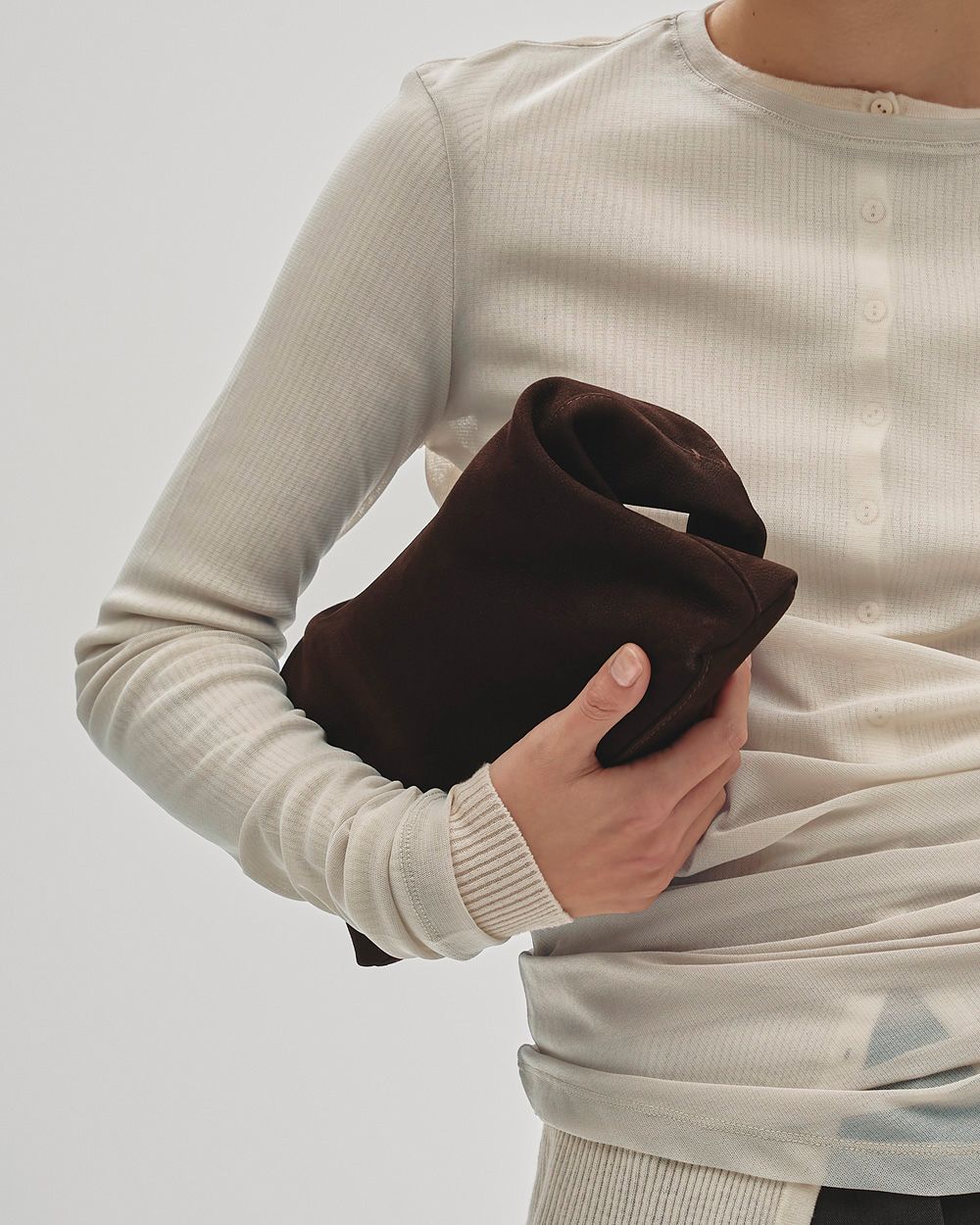 Round Leather Bag Round Leather Bag,ラウンドレザーバッグ,12521015,レザーバッグ,ラウンドバッグ,ショルダーバッグ,バッグ,レザーバッグ,todayful,トゥデイフル,lifes,ライフズ,25aw,吉田怜香