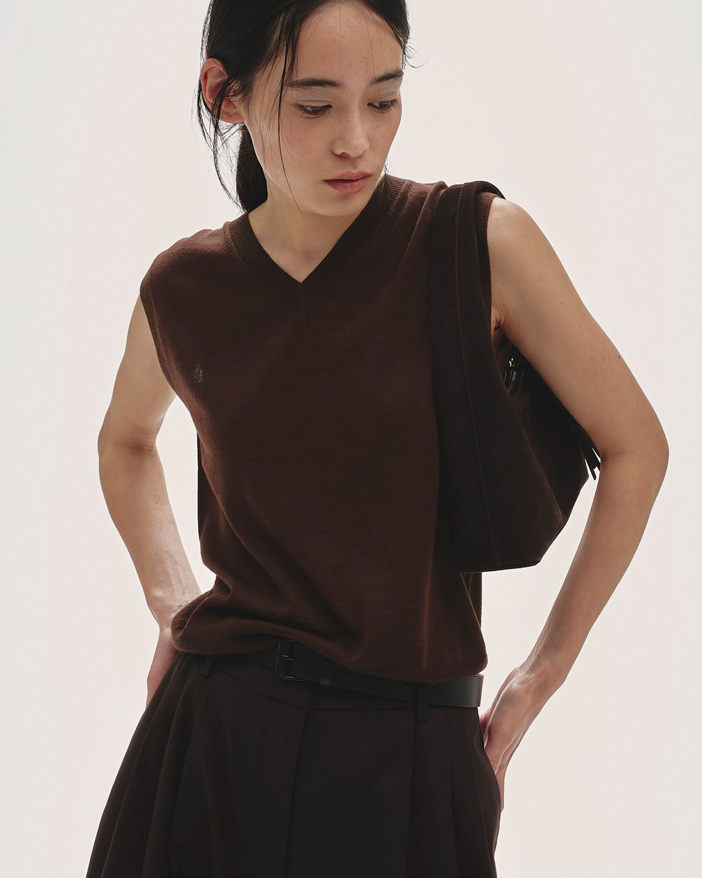 Round Leather Bag Round Leather Bag,ラウンドレザーバッグ,12521015,レザーバッグ,ラウンドバッグ,ショルダーバッグ,バッグ,レザーバッグ,todayful,トゥデイフル,lifes,ライフズ,25aw,吉田怜香