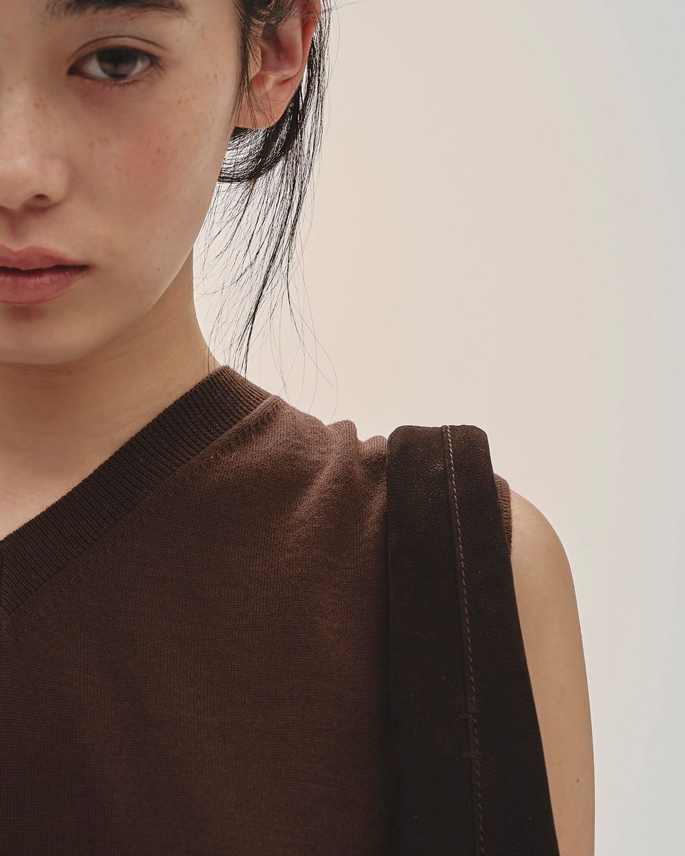 Round Leather Bag Round Leather Bag,ラウンドレザーバッグ,12521015,レザーバッグ,ラウンドバッグ,ショルダーバッグ,バッグ,レザーバッグ,todayful,トゥデイフル,lifes,ライフズ,25aw,吉田怜香