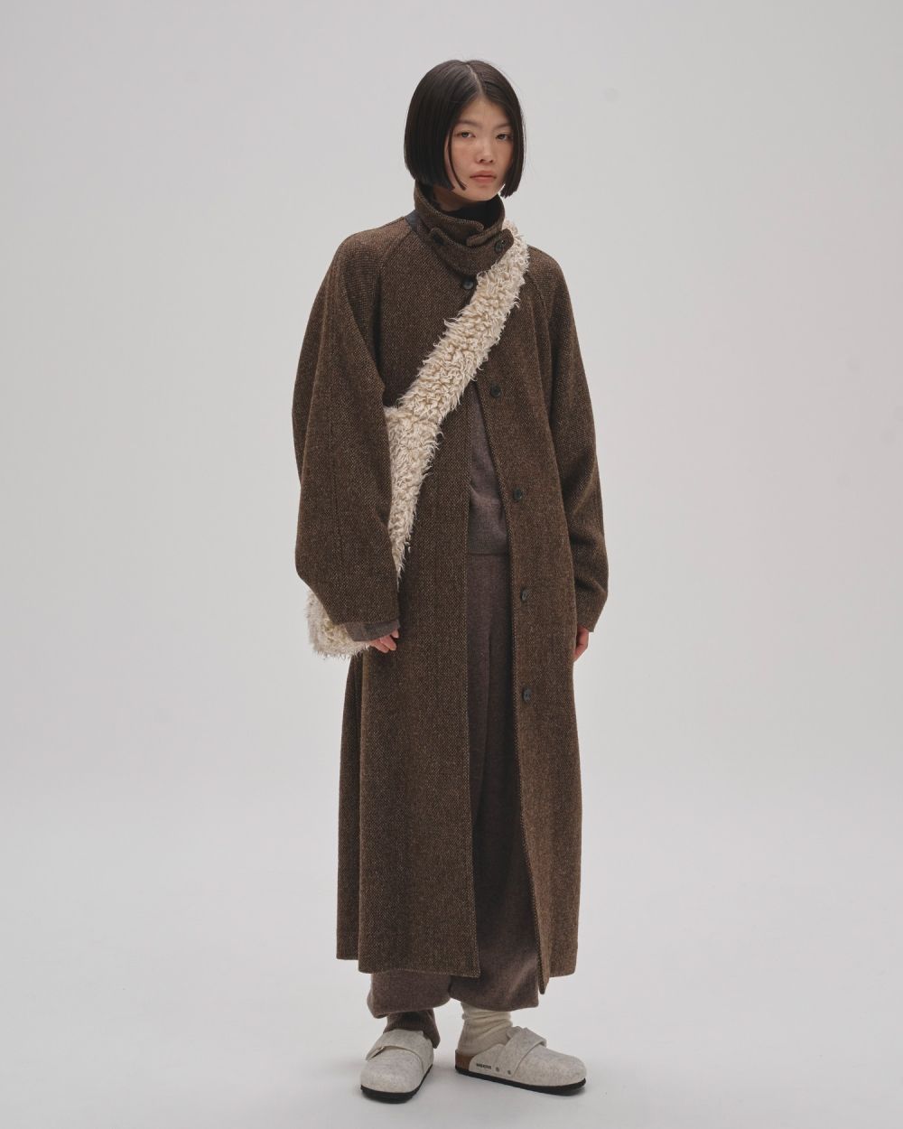 Volume Fur Shoulderbag Volume Fur Shoulderbag,ボリュームファーショルダーバック,12521035,バック,ファーバック,ショルダーバック,小物,todayful,トゥデイフル,lifes,吉田怜香,25aw,25winter