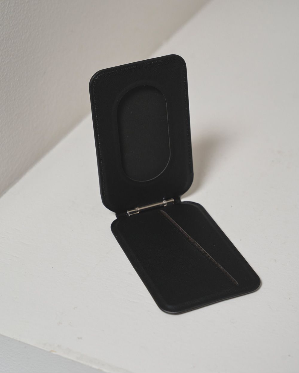 iPhone Magnet Stand iPhone Magnet Stand,アイフォンマグネットスタンド,12521042,アイフォンマグネットスタンド,アイフォンスタンド,スマートフォンスタンド,ギフト,ユニセックス,todayful,トゥデイフル,lifes,ライフズ,25aw,吉田怜香