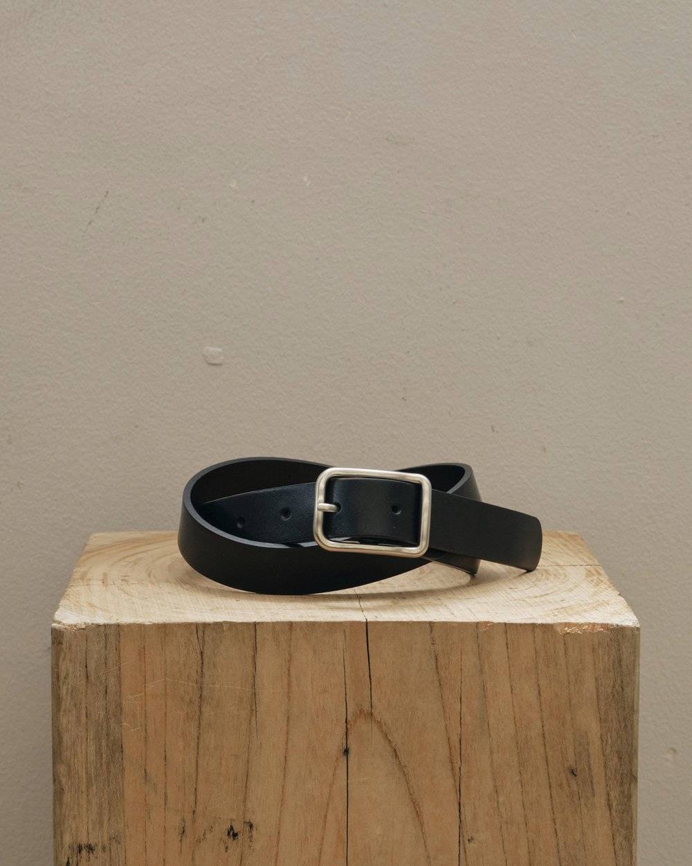 TODAYFUL トゥデイフル　Backle Leather Belt ベルト TODAYFUL(トゥデイフル) / Life's online store（ライフズ） / Backle