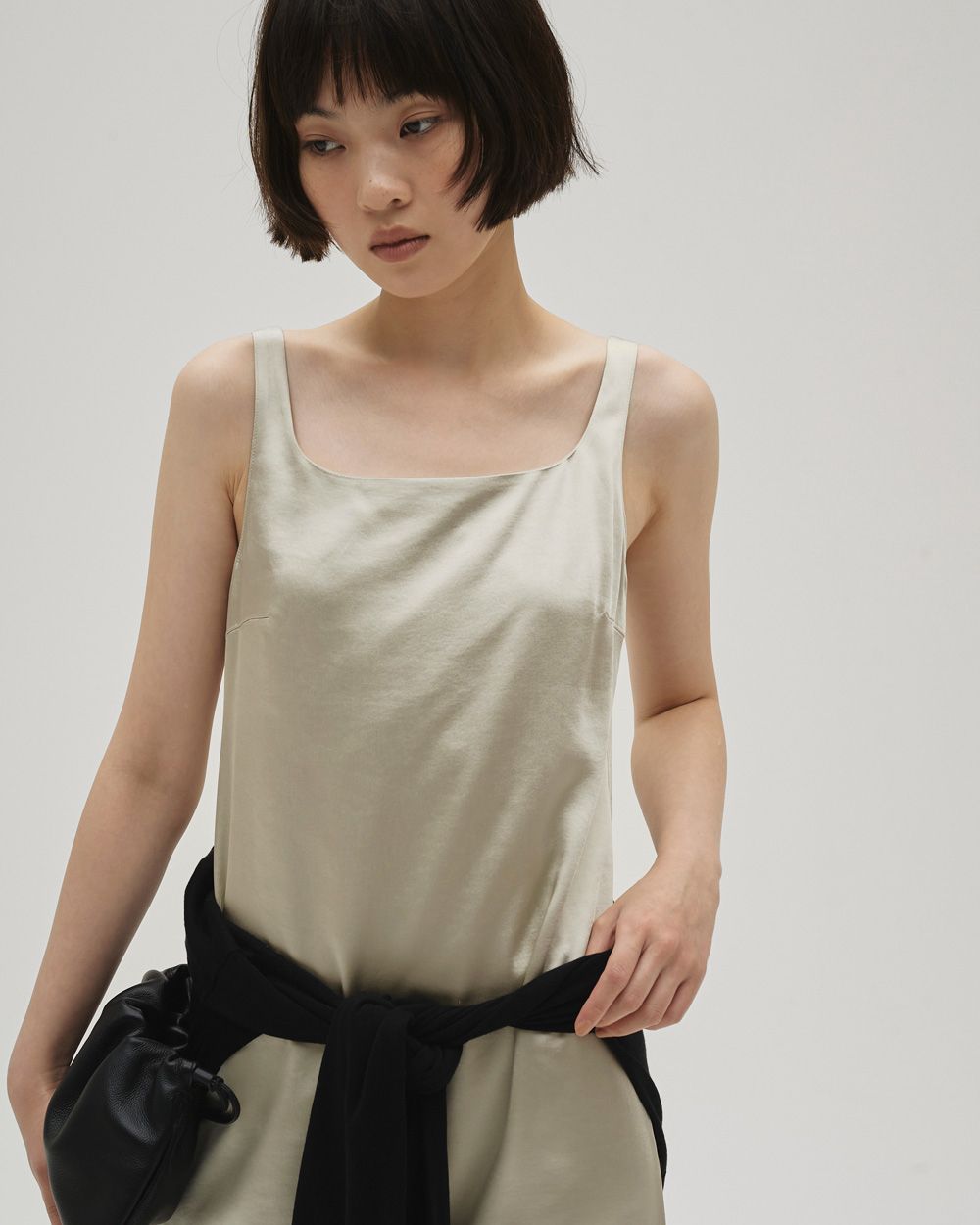 Squareneck Satin Dress Squareneck Satin Dress,スクエアネックサテンドレス,12610305,スクエアネックドレス,サテンドレス,ドレス,ワンピース,todayful,トゥデイフル,lifes,吉田怜香,26ss