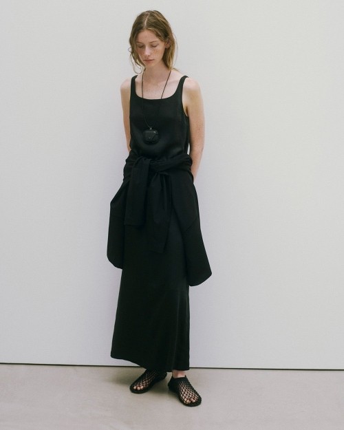 【最終SALE】todayful × studio doe ワンピース Studio Doe ワンピース Small slope neck straight shoulder