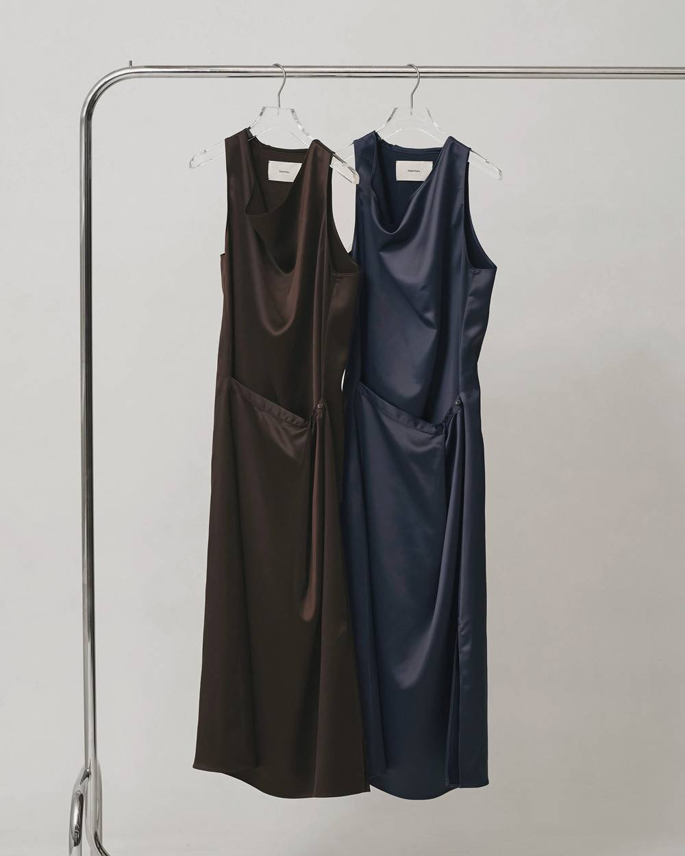 Asymmetry Satin Dress Asymmetry Satin Dress,アシンメトリーサテンドレス,12610322,サテン,アシンメトリードレス,サテンドレス,ドレス,ワンピース,todayful,トゥデイフル,lifes,吉田怜香,26aw