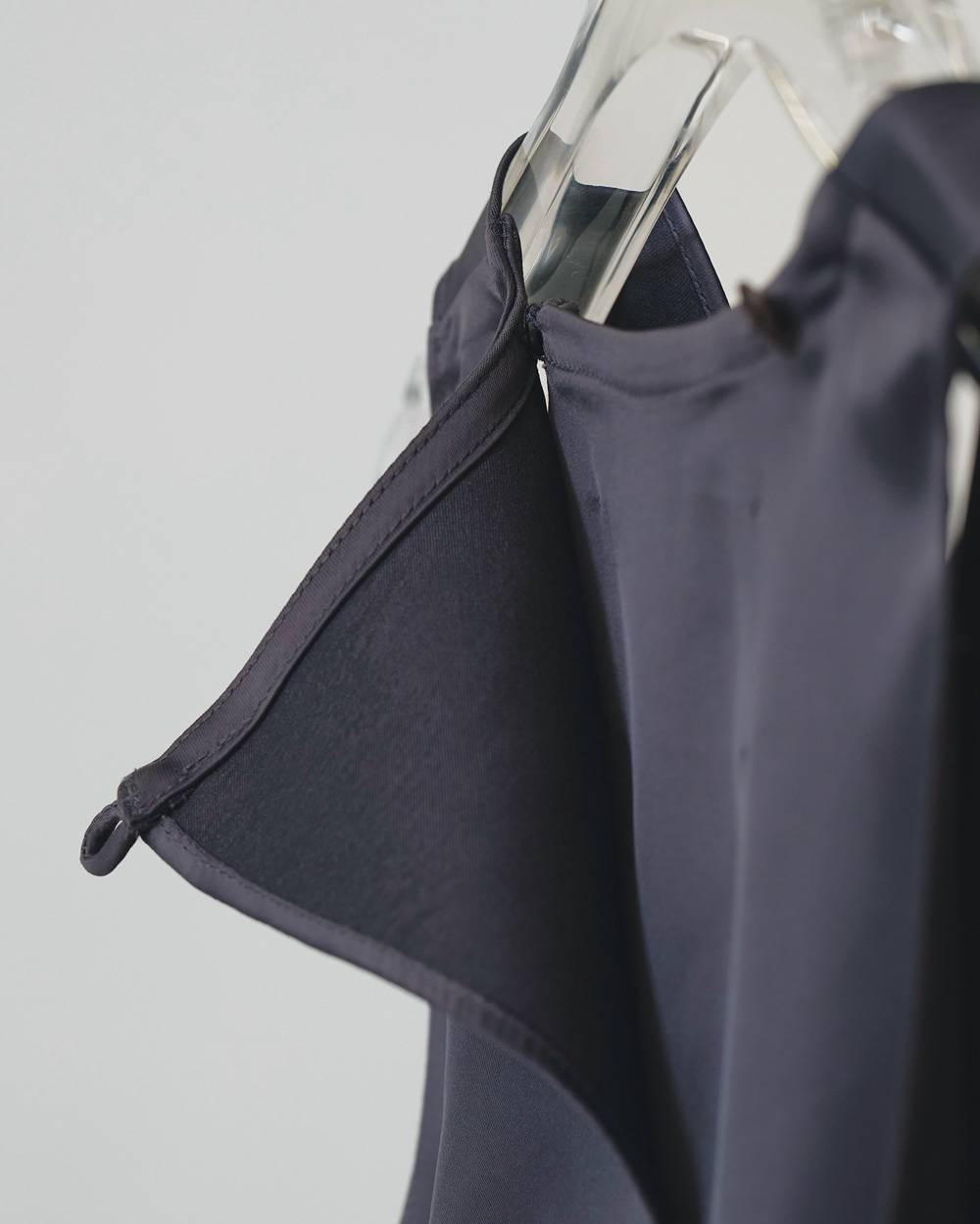 Asymmetry Satin Dress Asymmetry Satin Dress,アシンメトリーサテンドレス,12610322,サテン,アシンメトリードレス,サテンドレス,ドレス,ワンピース,todayful,トゥデイフル,lifes,吉田怜香,26aw