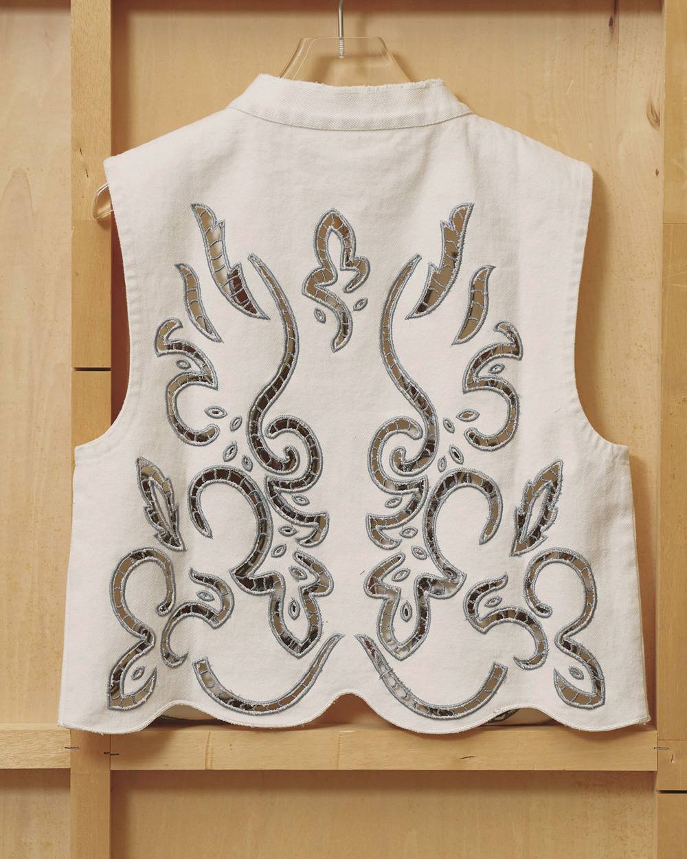 Cut Lace Twill Vest Cut Lace Twill Vest,カットレースツイルベスト,12610430,レースベスト,ベスト,トップ,ノースリーブ,セットアップ,todayful,トゥデイフル,lifes,吉田怜香,26aw