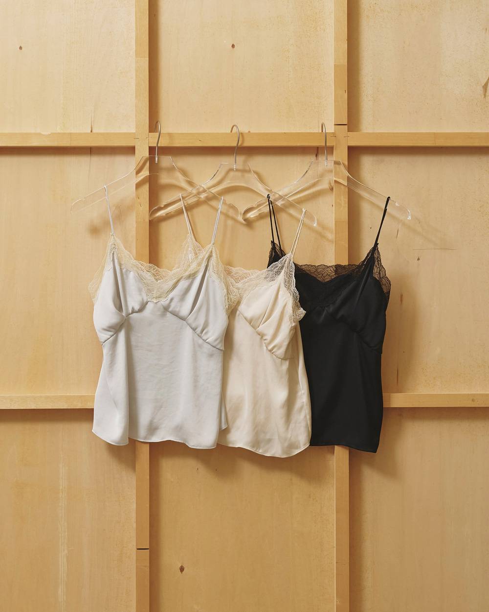 Satin Lace Camisole Satin Lace Camisole,サテンレースキャミソール,12610431,サテン,レースキャミソール,キャミソール,レース,トップス,ランジェリー,todayful,トゥデイフル,lifes,吉田怜香,26aw