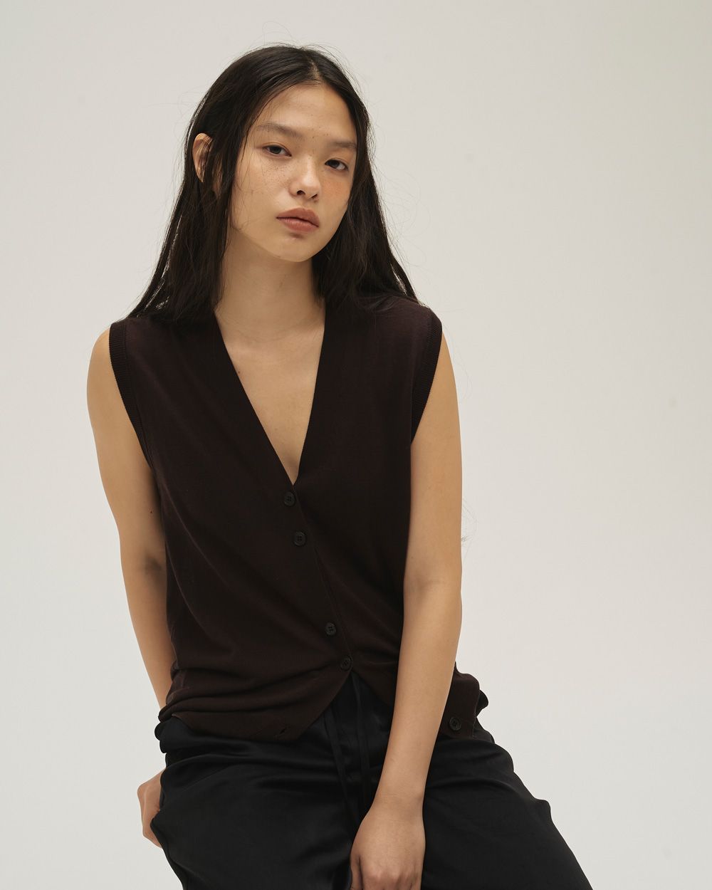 Tencelsilk Knit Vest Tencelsilk Knit Vest,テンセルシルクニットベスト,12610517,テンセルシルク,ニットベスト,ニット,ベスト,ニットトップ,todayful,トゥデイフル,lifes,吉田怜香,26ss