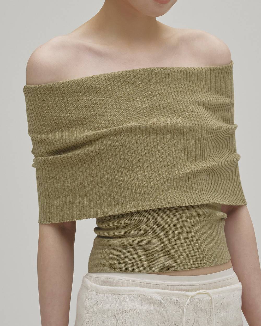 Seamless Offshoulder Knit Seamless Offshoulder Knit,シームレスオフショルダーニット,12610531,シームレス,オフショルダー,カットソー,トップ,todayful,トゥデイフル,lifes,吉田怜香,26aw