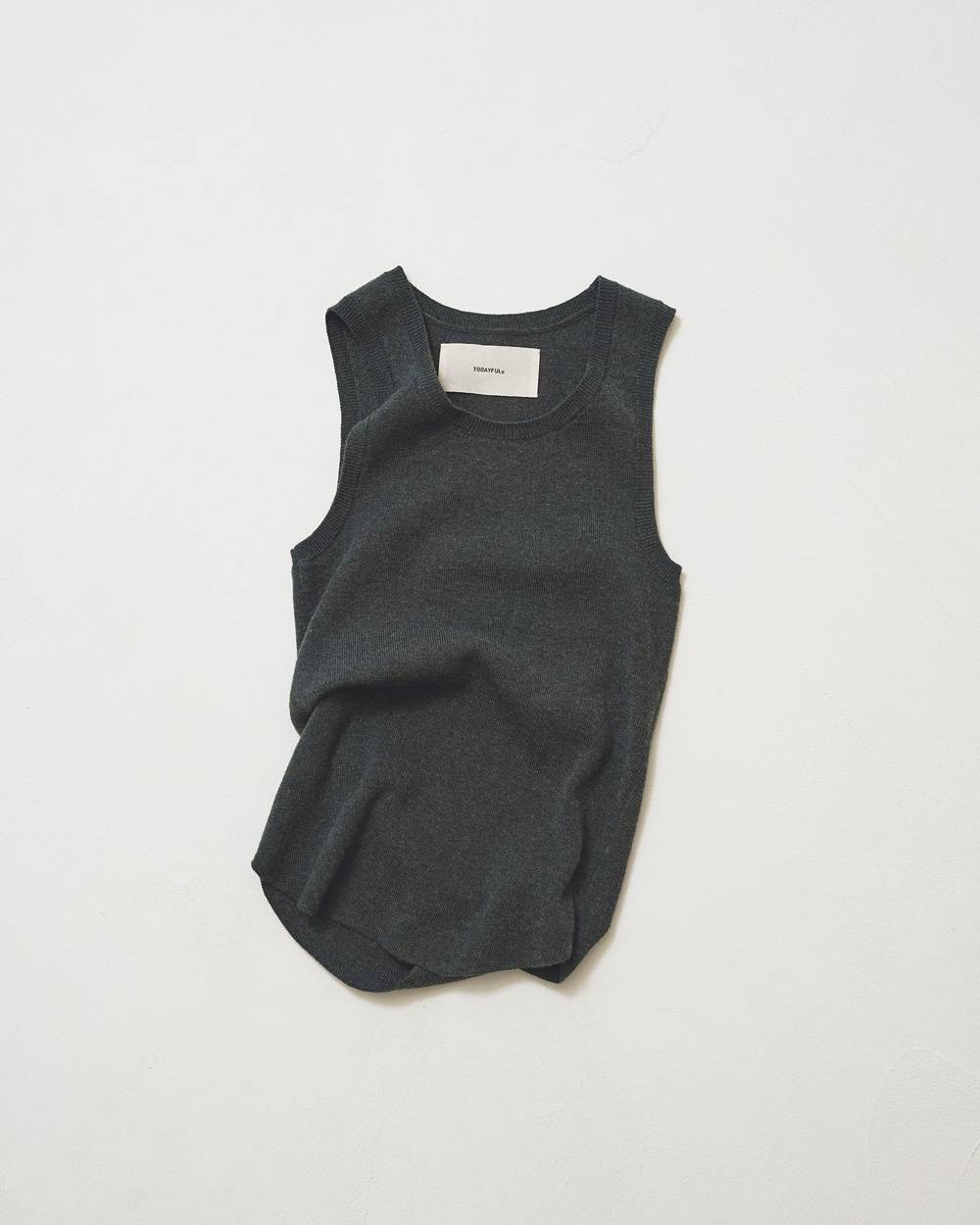 Roundhem Knit Tanktop Roundhem Knit Tanktop,ラウンドヘムニットタンクトップ,12610533,ニット,ニットタンクトップ,ラウンドヘム,カットソー,トップス,todayful,トゥデイフル,lifes,吉田怜香,26aw