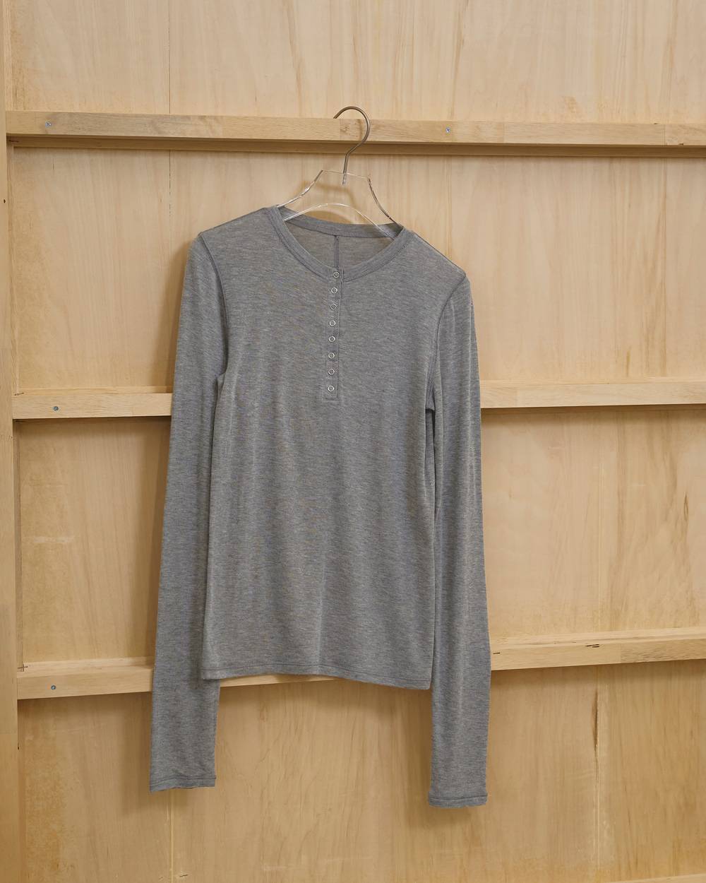 Henleyneck Soft Tops Henleyneck Soft Tops,ヘンリーネックソフトトップス,12610608,ヘンリーネック,カットソー,ソフトトップ,トップス,todayful,トゥデイフル,lifes,吉田怜香,26ss