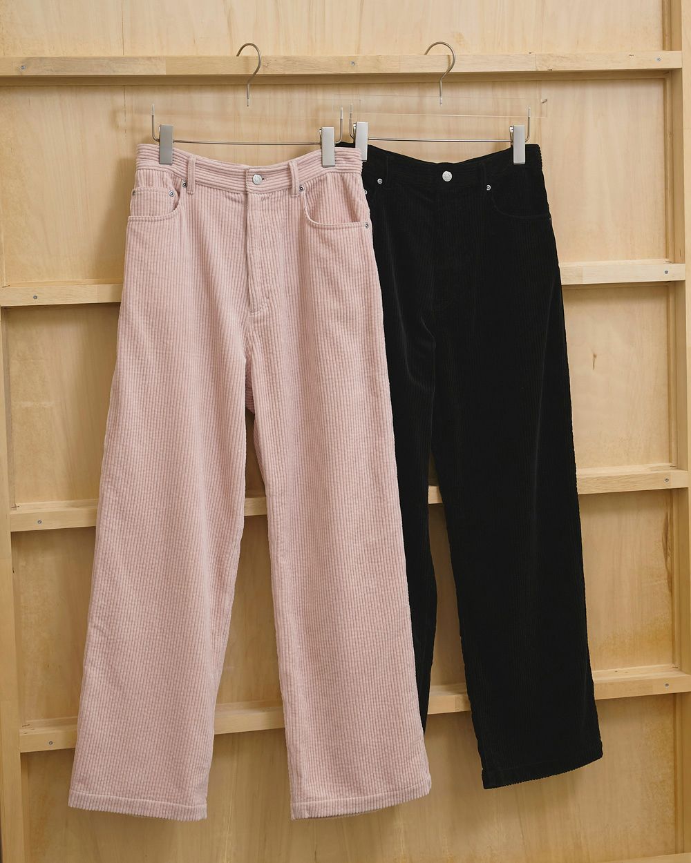 Chunky Corduroy Pants Chunky Corduroy Pants,チャンキーコードュロイパンツ,12610703,パンツ,ボトムス,コードュロイ,コードュロイパンツ,todayful,トゥデイフル,lifes,吉田怜香,26ss
