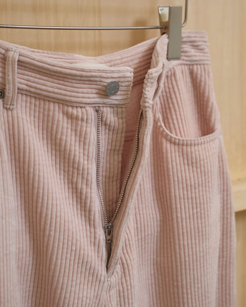 Chunky Corduroy Pants Chunky Corduroy Pants,チャンキーコードュロイパンツ,12610703,パンツ,ボトムス,コードュロイ,コードュロイパンツ,todayful,トゥデイフル,lifes,吉田怜香,26ss