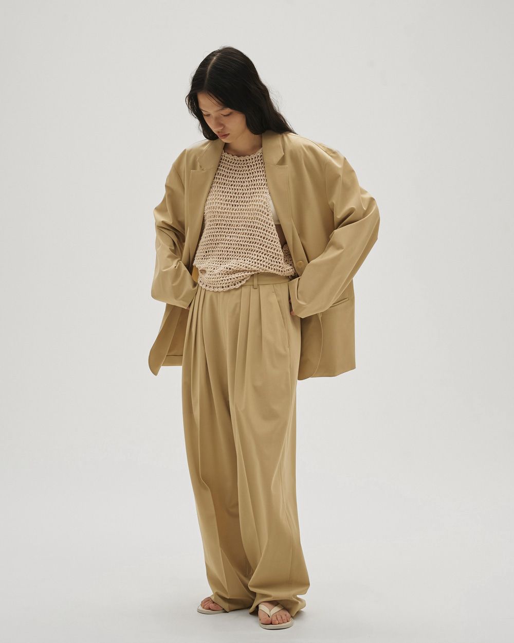 Dry Touch Tuck Trousers Dry Touch Tuck Trousers,ドライタッチタックトラウザーズ,12610705,パンツ,ボトムス,トラウザーズ,ドライタッチトラウザーズ,タックトラウザーズ,todayful,トゥデイフル,lifes,吉田怜香,26ss