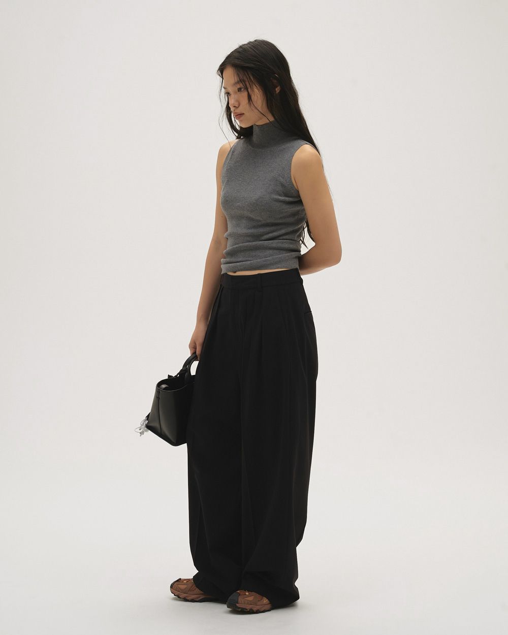 Dry Touch Tuck Trousers Dry Touch Tuck Trousers,ドライタッチタックトラウザーズ,12610705,パンツ,ボトムス,トラウザーズ,ドライタッチトラウザーズ,タックトラウザーズ,todayful,トゥデイフル,lifes,吉田怜香,26ss