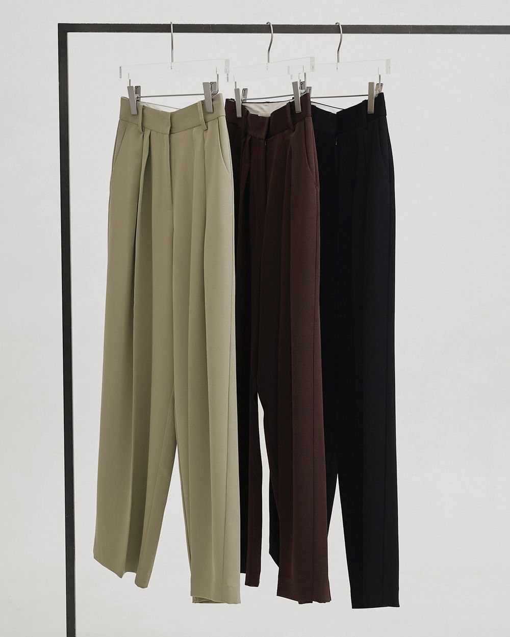 Tuck Wide Trousers Tuck Wide Trousers,タックワイドトラウザーズ,12610714,パンツ,ボトムス,トラウザーズ,ワイドパンツ,タックパンツ,todayful,トゥデイフル,lifes,吉田怜香,26ss