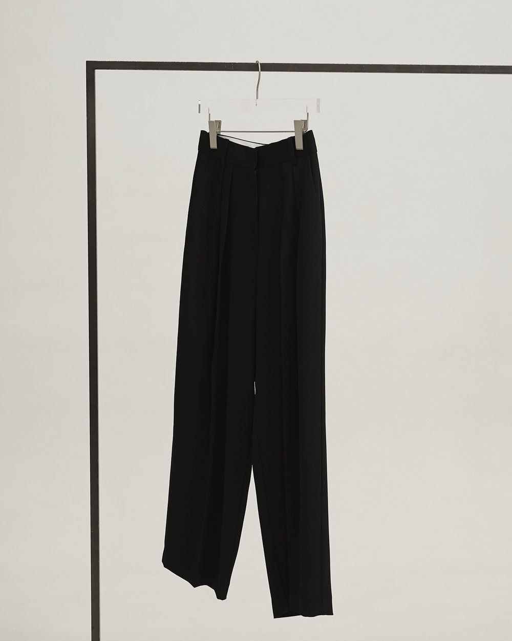 TODAYFUL Tuck Wide Trousers ブラック36 Tuck Wide Trousers(36 BLACK): TODAYFUL: WOMENS｜ STUDIOUS