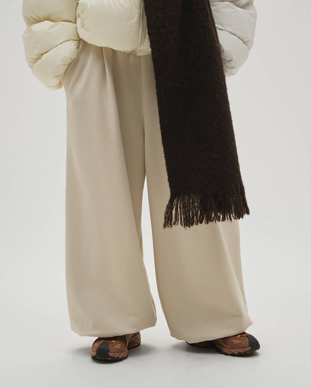 Tuck Sweat Pants Tuck Sweat Pants,タックスウェットパンツ,12610718,パンツ,ボトムス,スウェット,スウェットパンツ,イージーパンツ,ワイドパンツ,todayful,トゥデイフル,lifes,ライフズ,26ss,吉田怜香