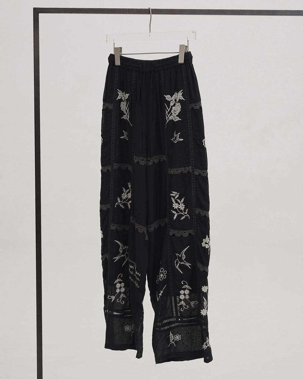 専用ページ♡Embroidery Patchwork Trousers パンツ TODAYFUL(トゥデイフル) / Life's online store（ライフズ