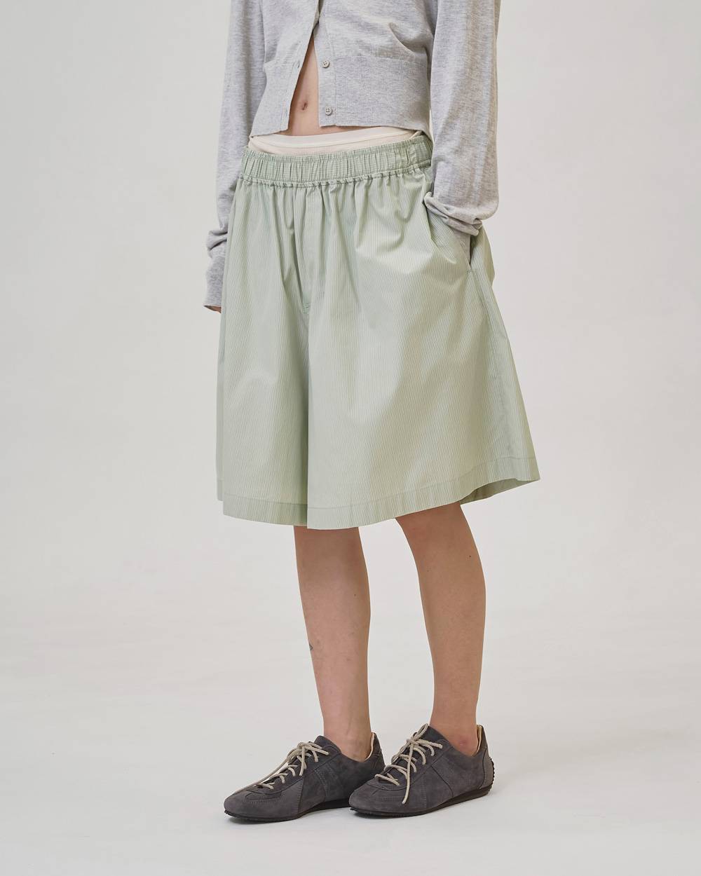 Easy Stripe Halfpants Easy Stripe Halfpant,イージーストライプパンツ,12610721,パンツ,ストライプパンツ,イージーパンツ,ショーツ,セットアップ,todayful,トゥデイフル,lifes,吉田怜香,26ss