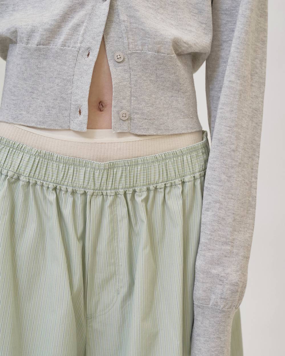 Easy Stripe Halfpants Easy Stripe Halfpant,イージーストライプパンツ,12610721,パンツ,ストライプパンツ,イージーパンツ,ショーツ,セットアップ,todayful,トゥデイフル,lifes,吉田怜香,26ss