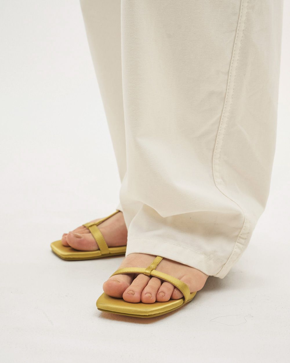 Satin Strap Sandals Satin Strap Sandals,サテンストラップサンダル,12611007,サテンサンダル,ストラップサンダル,サンダル,靴,シューズ,todayful,トゥデイフル,lifes,吉田怜香,26ss