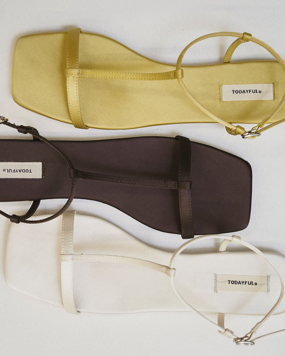 Satin Strap Sandals Satin Strap Sandals,サテンストラップサンダル,12611007,サテンサンダル,ストラップサンダル,サンダル,靴,シューズ,todayful,トゥデイフル,lifes,吉田怜香,26ss
