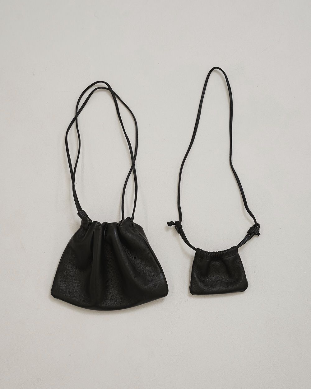 Drawstring Leather Bag Drawstring Leather Bag,ドローストリングレザーバッグ,12611020,ドローストリングバッグ,レザーバッグ,バッグ,鞄,todayful,トゥデイフル,lifes,吉田怜香,26ss