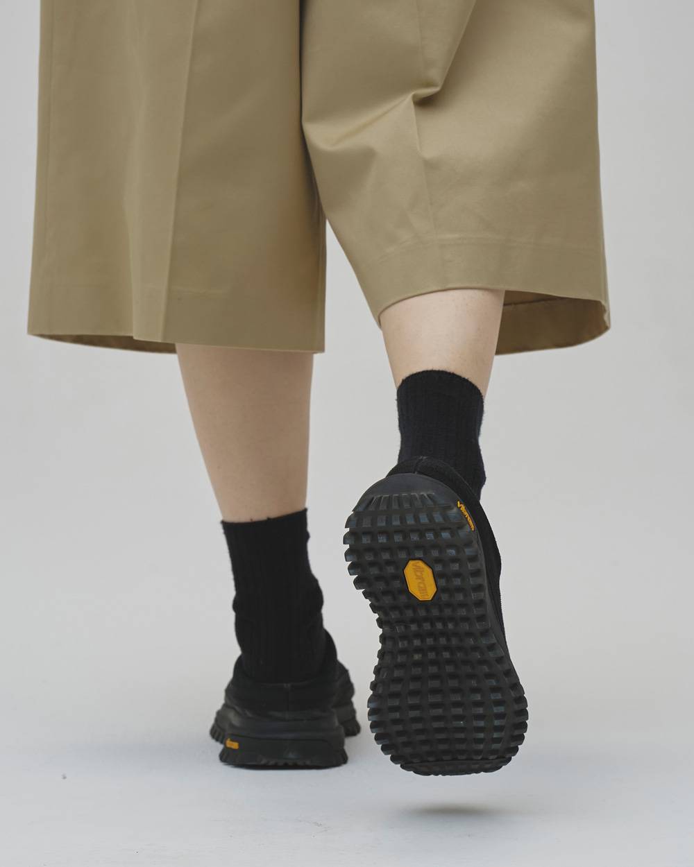 Vibramsole Leather Sabot Vibramsole Leather Sabot,ビブラムソールレザーサボ,12611032,ビブラムソール,レザーサボ,サボ,シューズ,サンダル,靴,todayful,トゥデイフル,lifes,吉田怜香,26aw