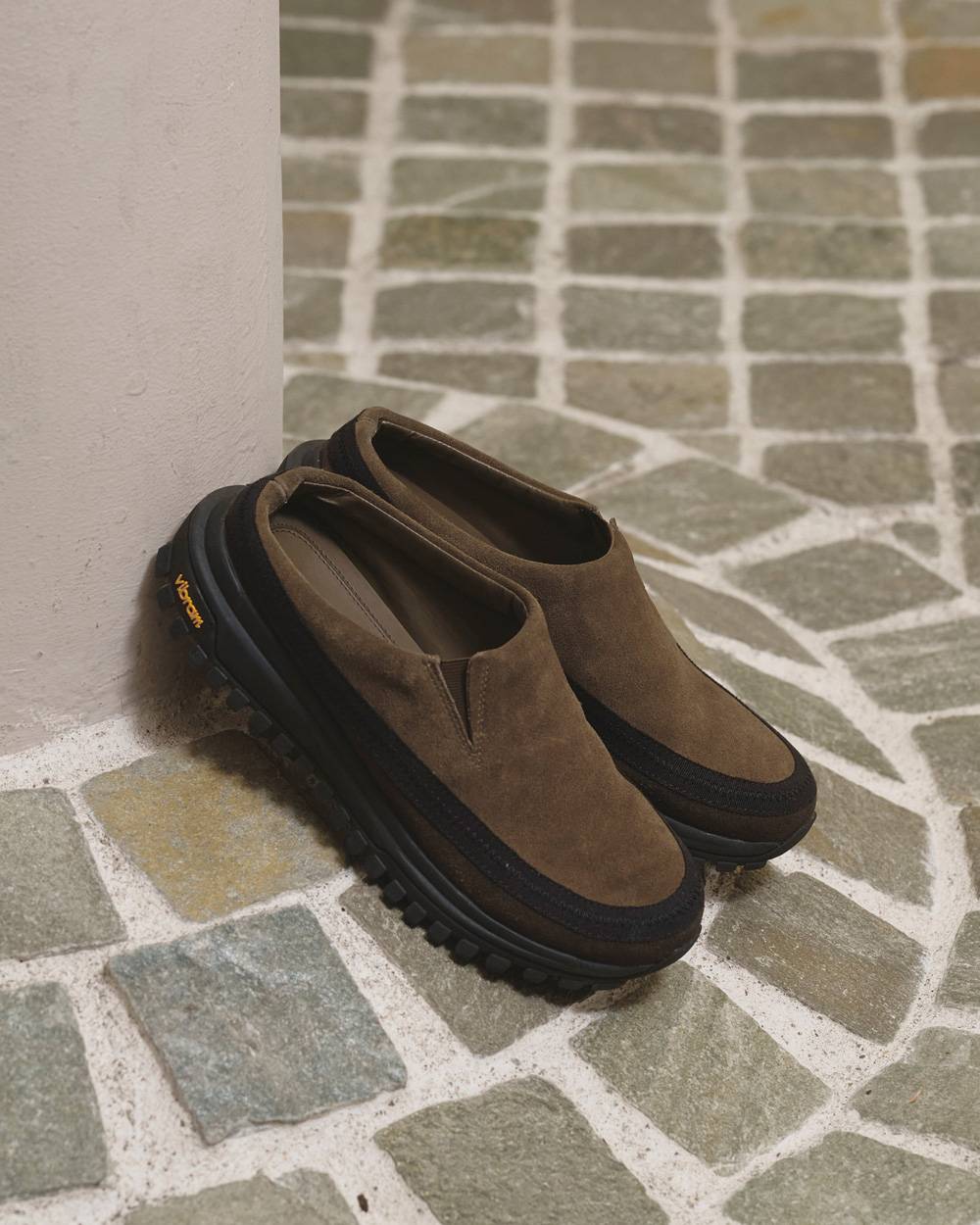 Vibramsole Leather Sabot Vibramsole Leather Sabot,ビブラムソールレザーサボ,12611032,ビブラムソール,レザーサボ,サボ,シューズ,サンダル,靴,todayful,トゥデイフル,lifes,吉田怜香,26aw