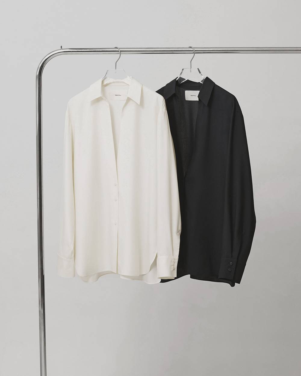 Silky Skipper Shirts Silky Skipper Shirts,シルキースキッパーシャツ,12620403,スキッパーシャツ,シャツ,シルキーシャツ,トップス,todayful,トゥデイフル,lifes,吉田怜香,26aw