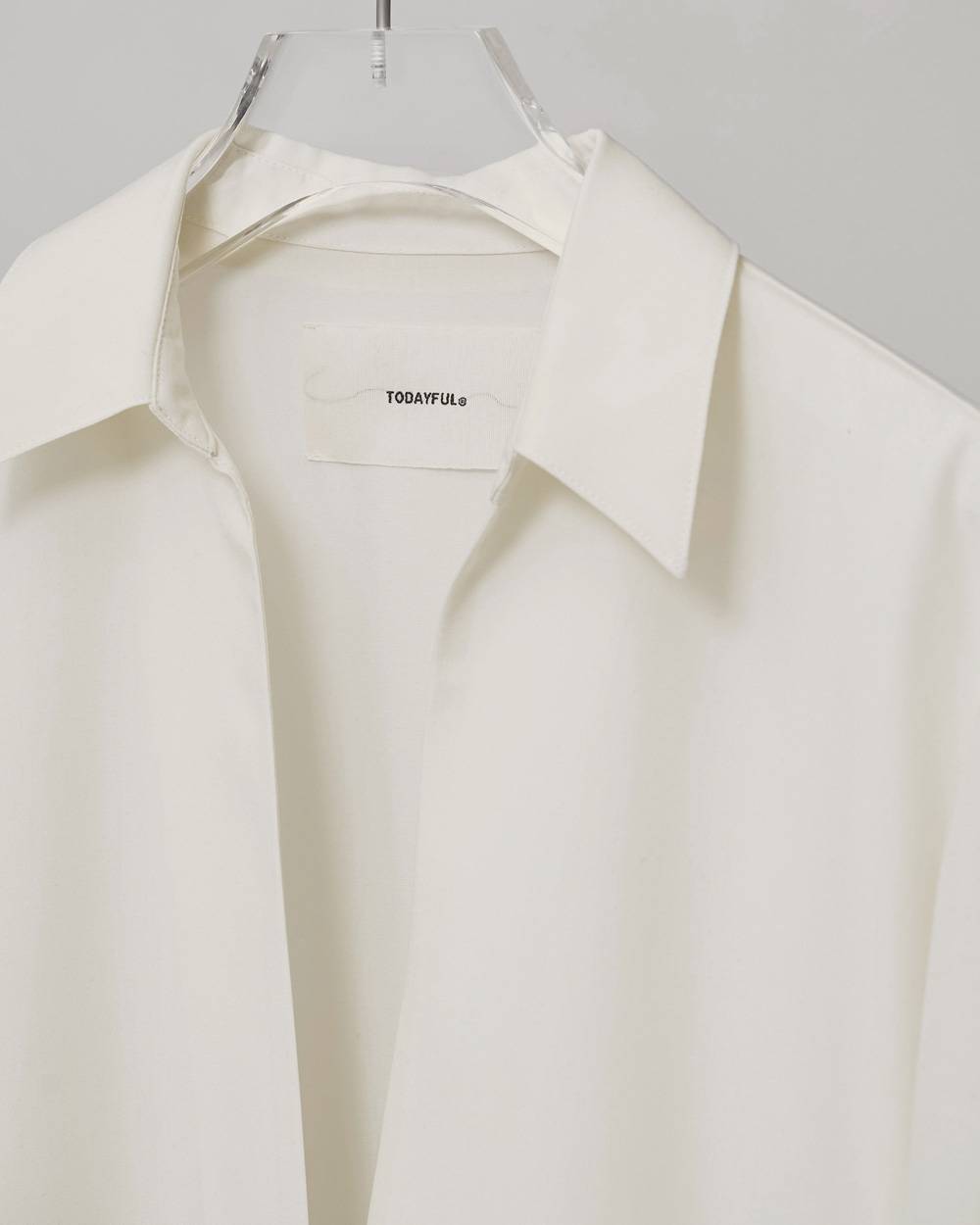 Silky Skipper Shirts Silky Skipper Shirts,シルキースキッパーシャツ,12620403,スキッパーシャツ,シャツ,シルキーシャツ,トップス,todayful,トゥデイフル,lifes,吉田怜香,26aw