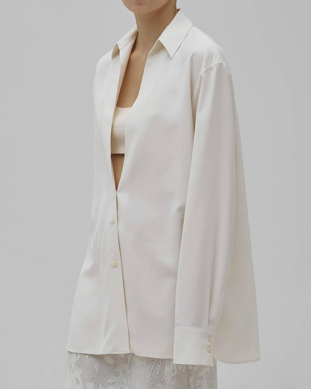 Silky Skipper Shirts Silky Skipper Shirts,シルキースキッパーシャツ,12620403,スキッパーシャツ,シャツ,シルキーシャツ,トップス,todayful,トゥデイフル,lifes,吉田怜香,26aw