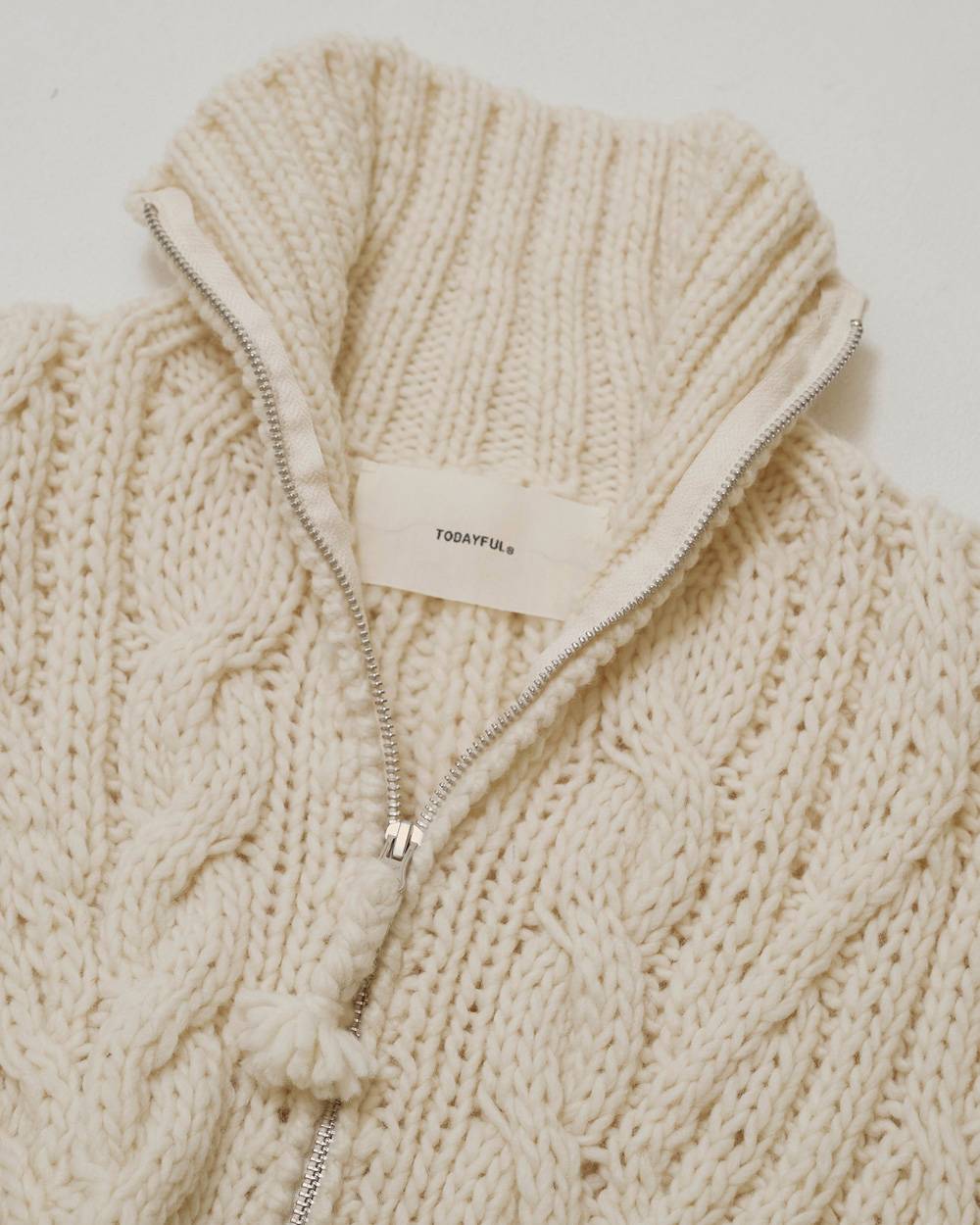 Volume Handknit Cardigan Volume Handknit Cardigan,ボリュームハンドニットカーディガン,12620511,ハンドニット,ボリュームニット,カーディガン,アウター,トップス,todayful,トゥデイフル,lifes,吉田怜香,26aw