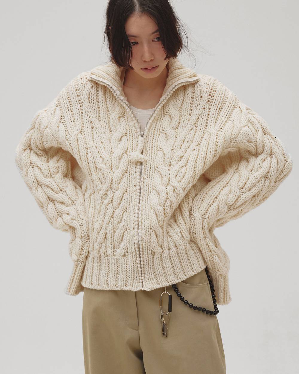 Volume Handknit Cardigan Volume Handknit Cardigan,ボリュームハンドニットカーディガン,12620511,ハンドニット,ボリュームニット,カーディガン,アウター,トップス,todayful,トゥデイフル,lifes,吉田怜香,26aw